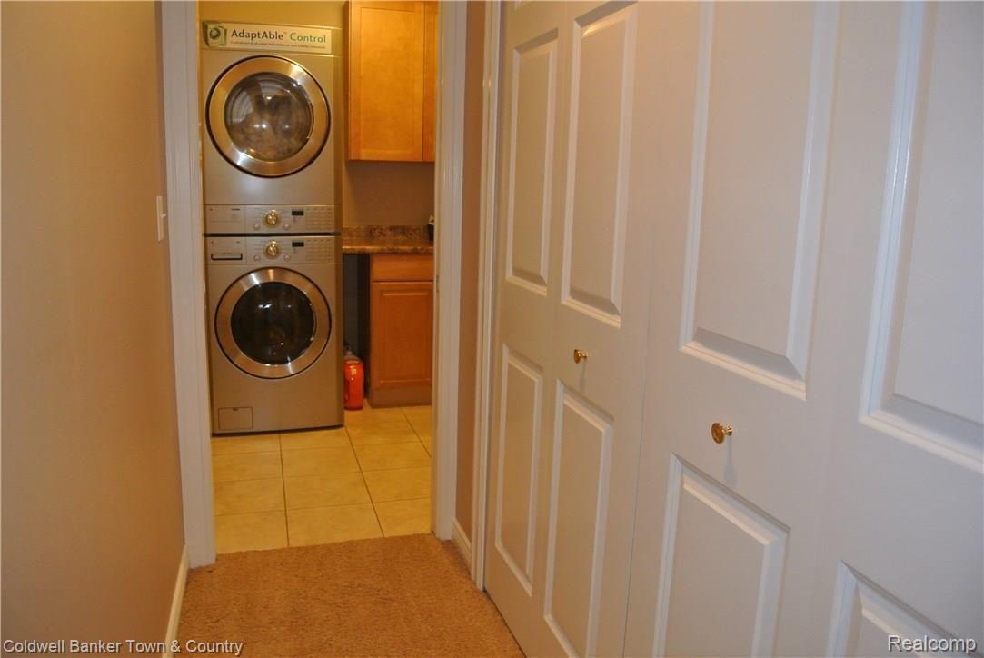 10231 Carmer Road Fenton, MI 48430 - Photo 30 of 42 DSC_0587.JPG