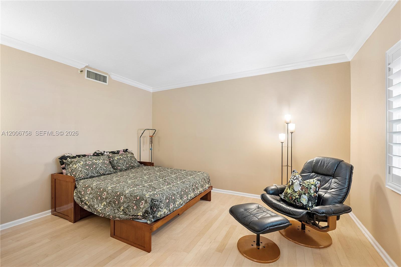 950 De Soto Road, Unit 3C Boca Raton, FL 33432 - Photo 25 of 41 Den/Office/Guest
