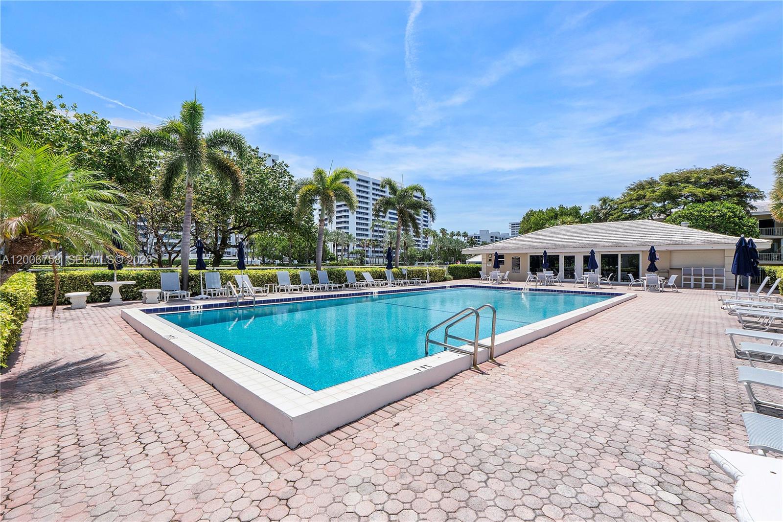 950 De Soto Road, Unit 3C Boca Raton, FL 33432 - Photo 33 of 41