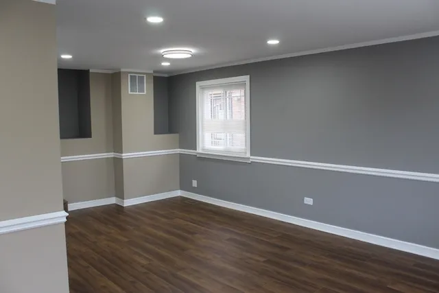 $299,900 | 551 West 95th Street, Chicago, IL 60628