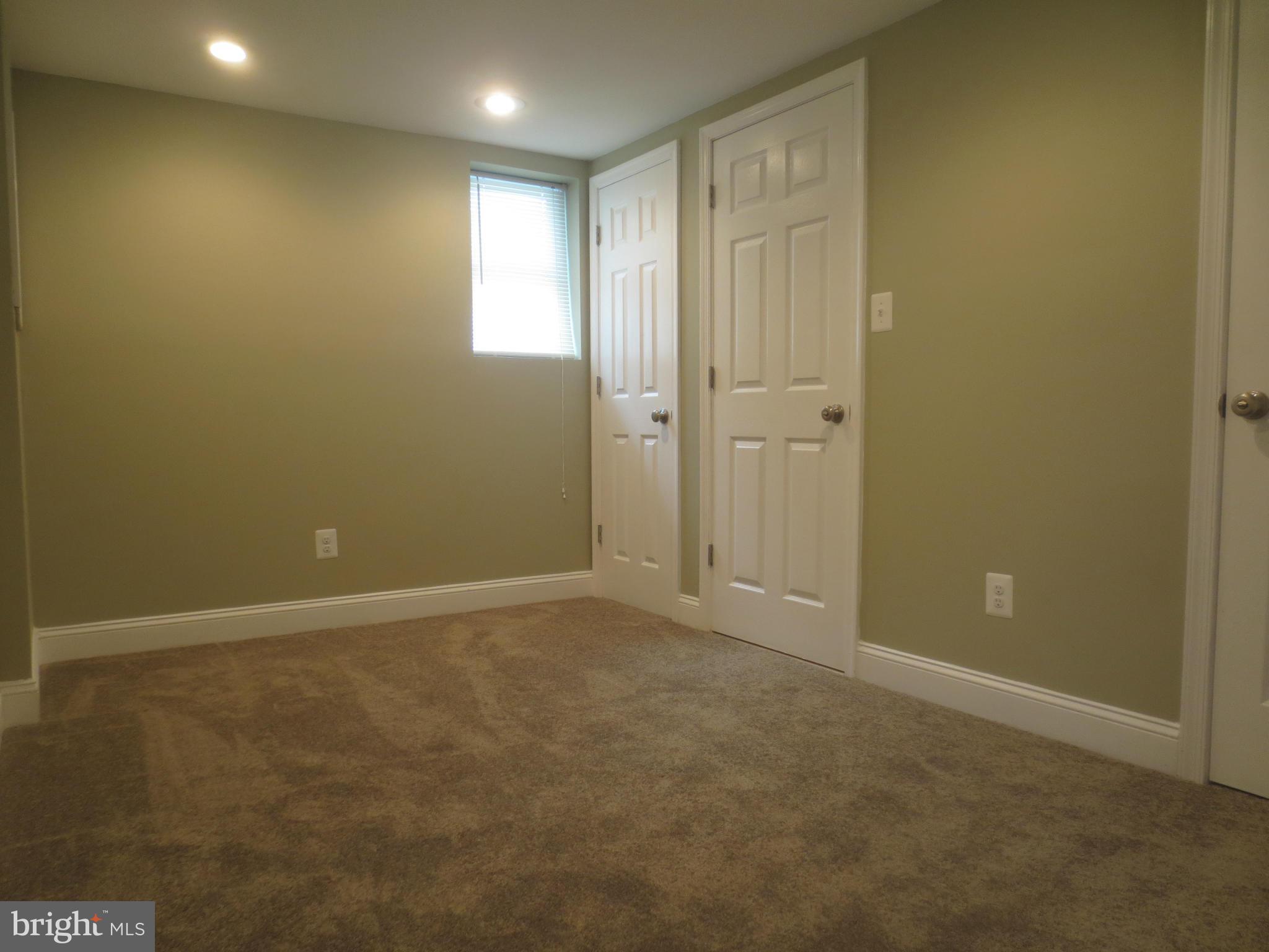 912 Stamford Road Baltimore, MD 21229 - Photo 18 of 28 Entry Level Bedroom