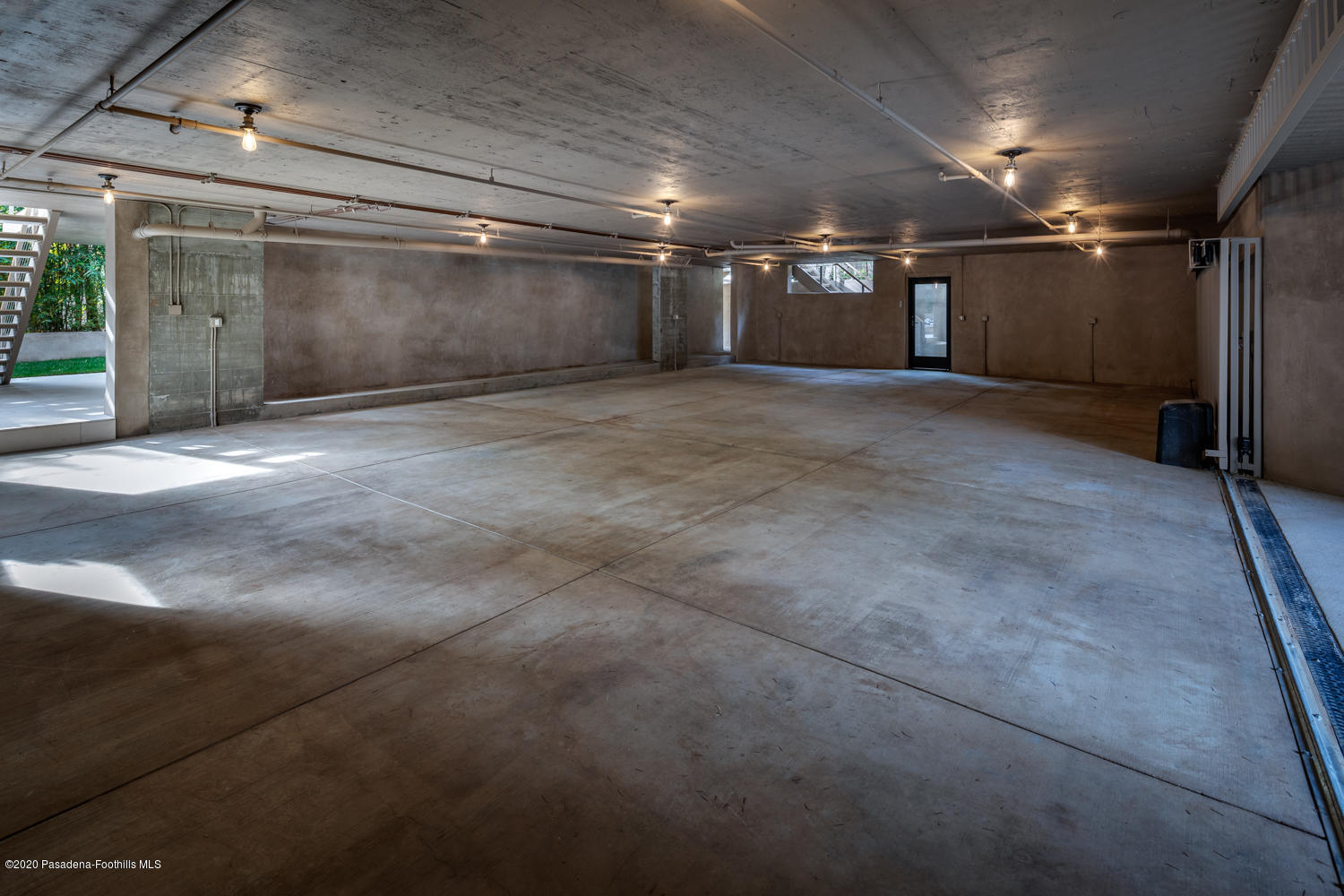 1105 Buena Vista Street South Pasadena, CA 91030 - Photo 23 of 29 Split Level Garage