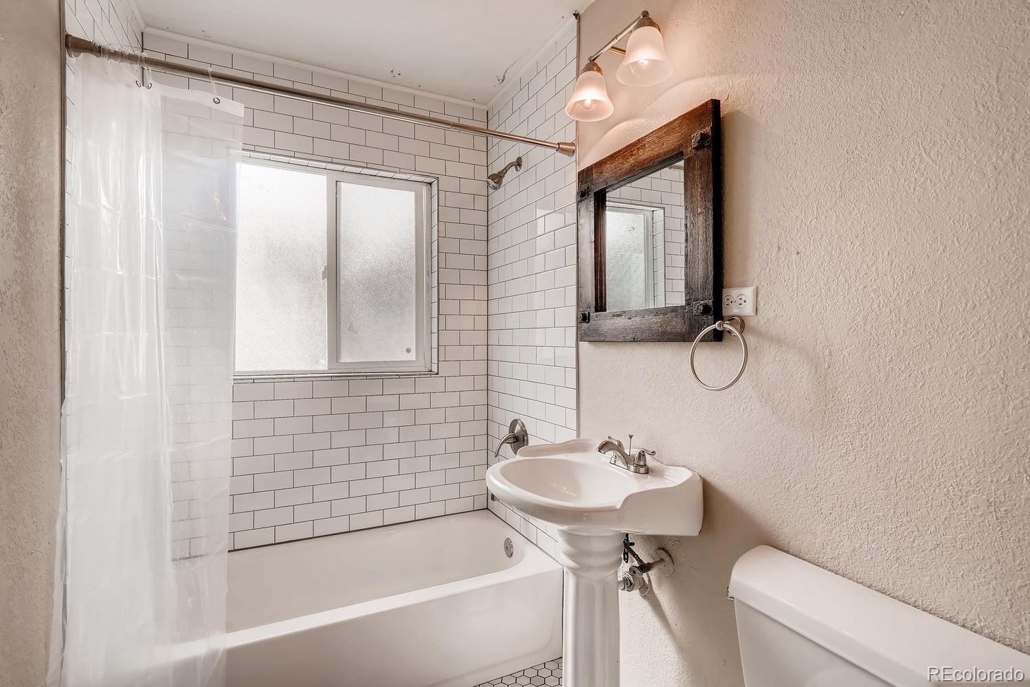 5157 Decatur Street Denver, CO 80221 - Photo 23 of 28 Gallery Image 23