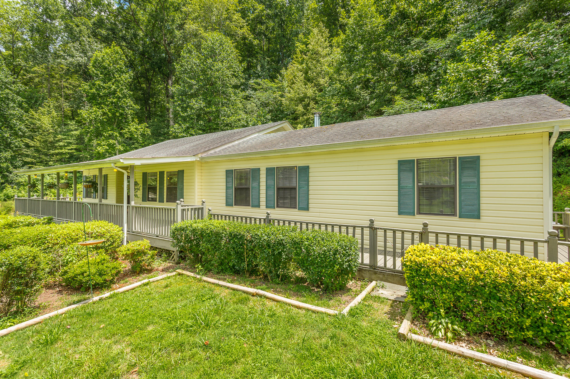 6050 Browntown Road-26
