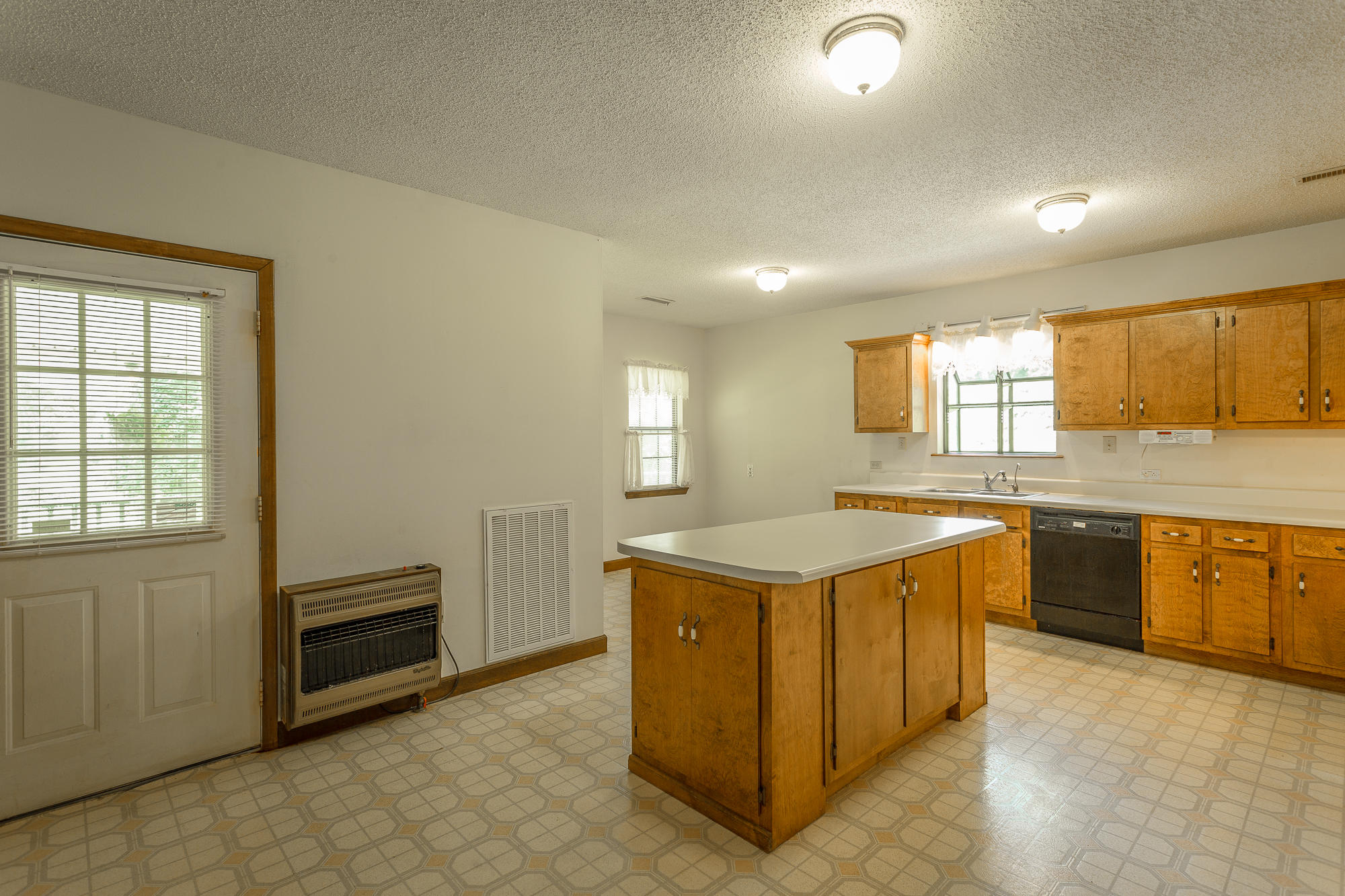 6050 Browntown Road Chattanooga, TN 37415 - Photo 34 of 65 6050 Browntown Road-51