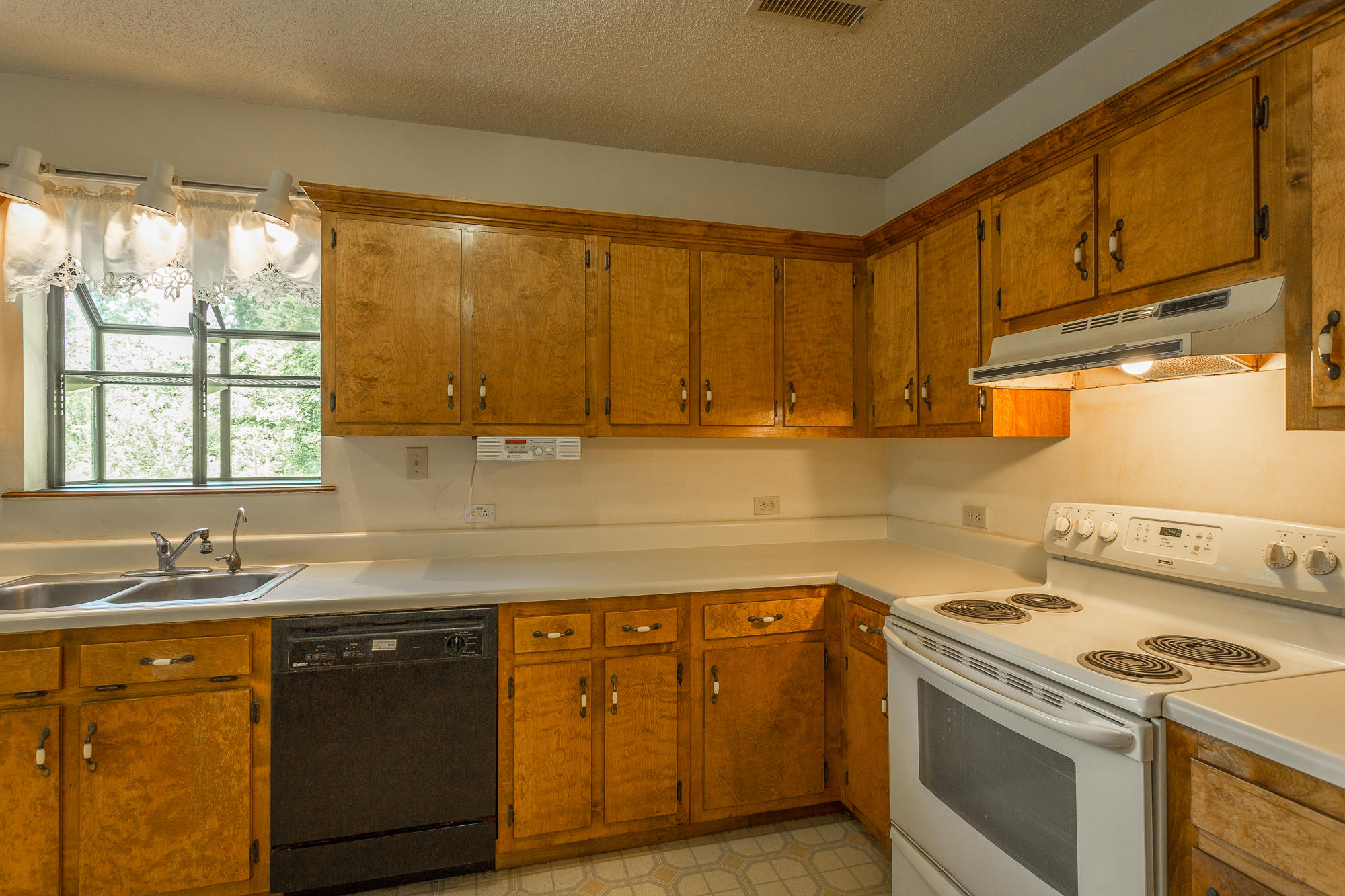 6050 Browntown Road Chattanooga, TN 37415 - Photo 40 of 65 6050 Browntown Road-57