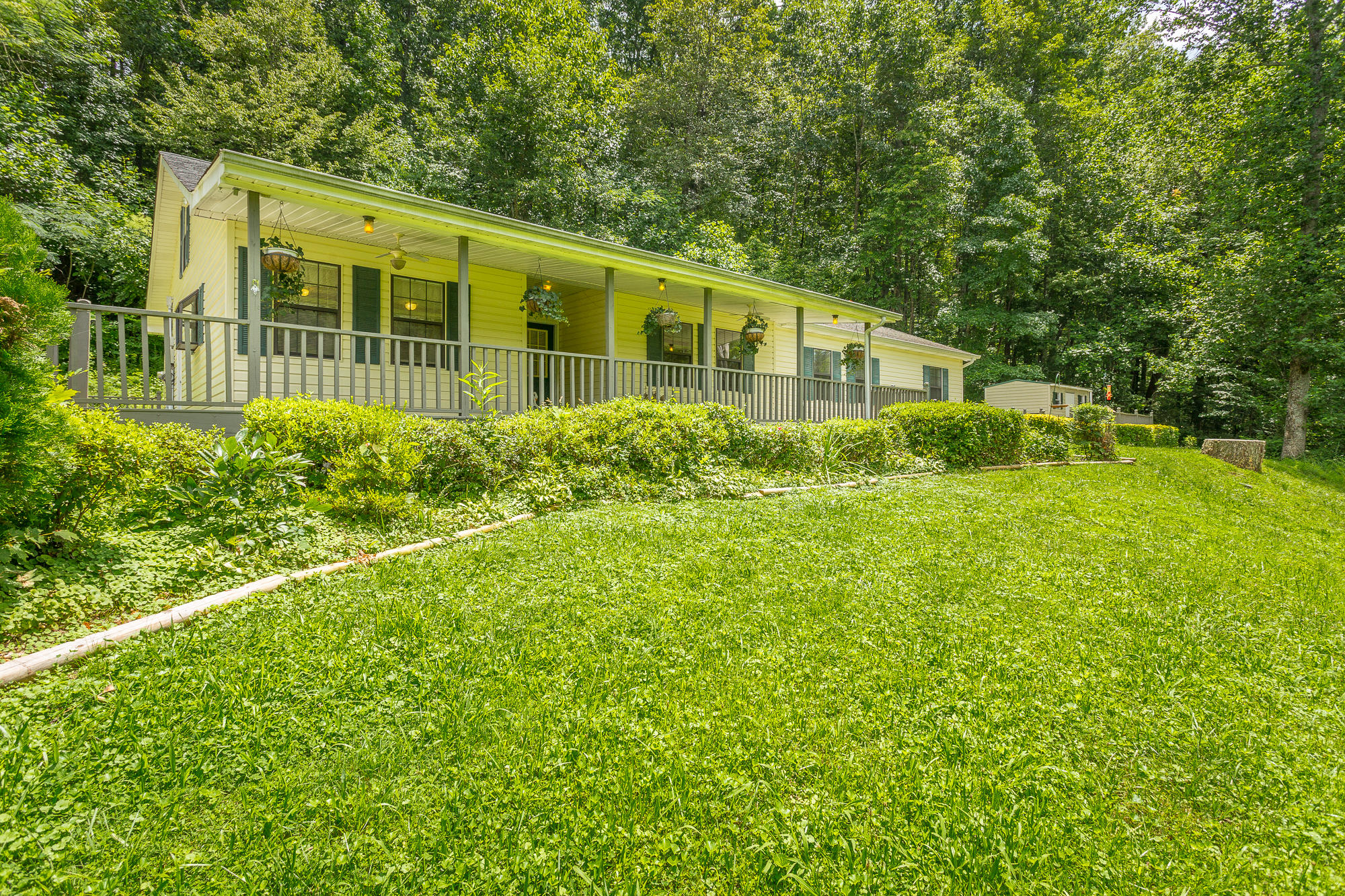 6050 Browntown Road Chattanooga, TN 37415 - Photo 10 of 65 6050 Browntown Road-24