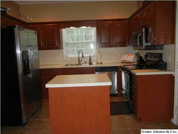 1105 Independence Drive Alabaster, AL 35007 - Photo 7 of 17