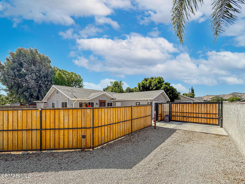 4606 Adam Road Simi Valley, CA 93063 - Photo 12 of 55