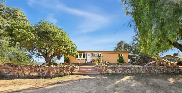 $779,000 | 497 Mountain View Road, El Cajon, CA 92021