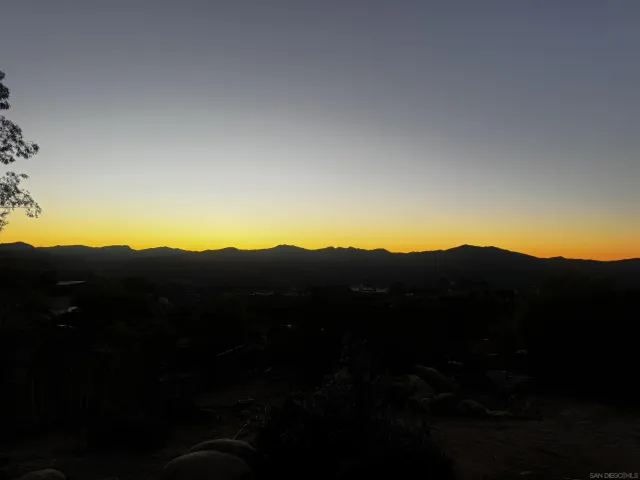 $779,000 | 497 Mountain View Road, El Cajon, CA 92021