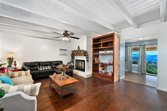 $779,000 | 497 Mountain View Road, El Cajon, CA 92021