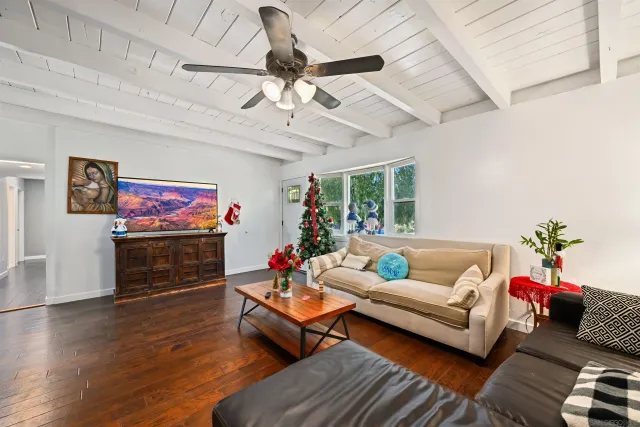 $779,000 | 497 Mountain View Road, El Cajon, CA 92021