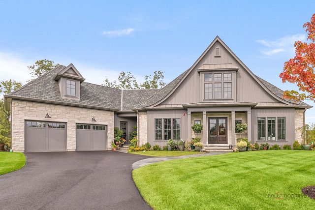 $2,450,000 | 355 Hickory Court, Lake Forest, IL 60045