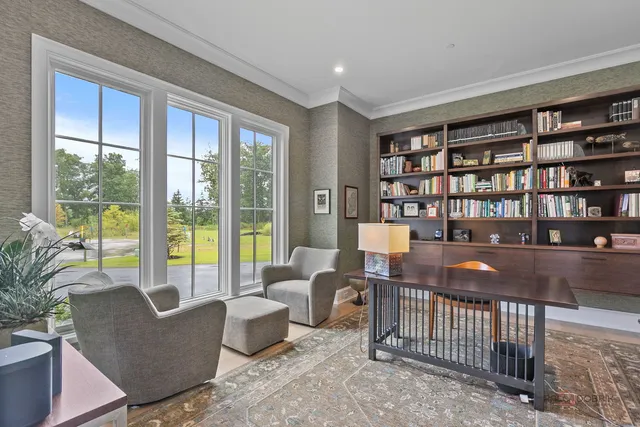 $2,450,000 | 355 Hickory Court, Lake Forest, IL 60045