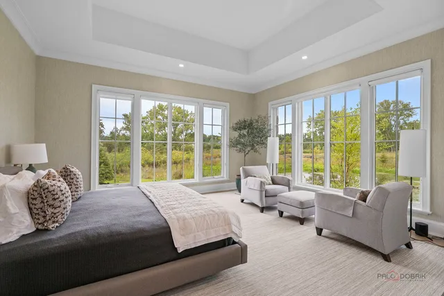 $2,450,000 | 355 Hickory Court, Lake Forest, IL 60045