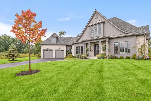 $2,450,000 | 355 Hickory Court, Lake Forest, IL 60045