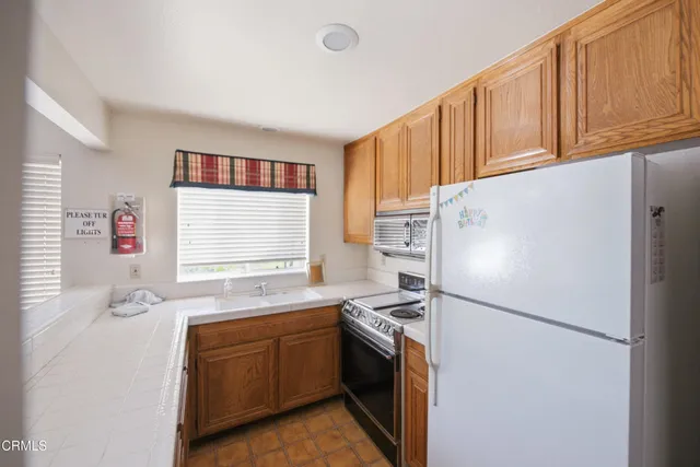 $687,000 | 3429 Rio Hato Court, Camarillo, CA 93010