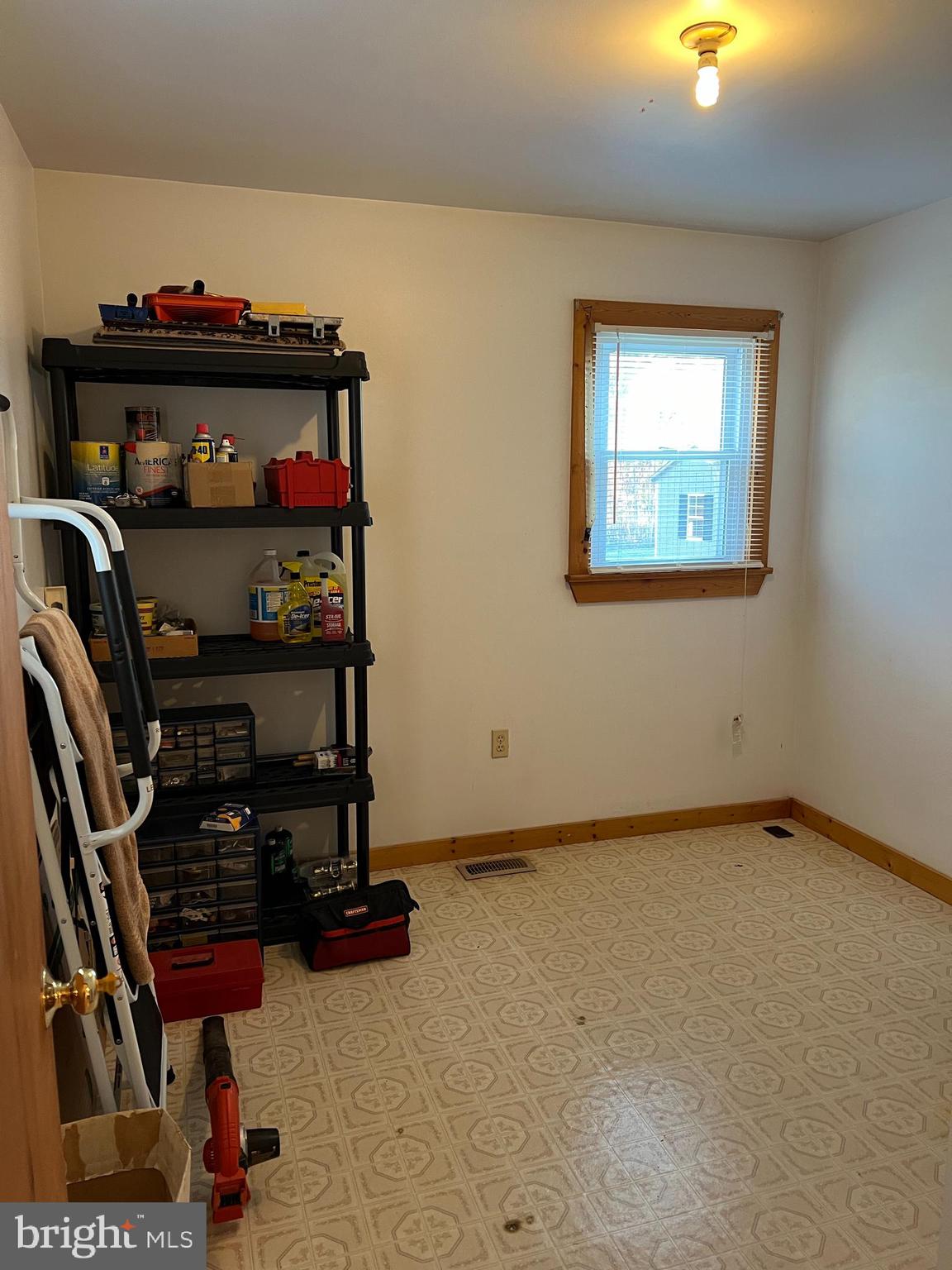 14070 Ridge Road King George, VA 22485 - Photo 12 of 24 3rd bedroom used as a utility room