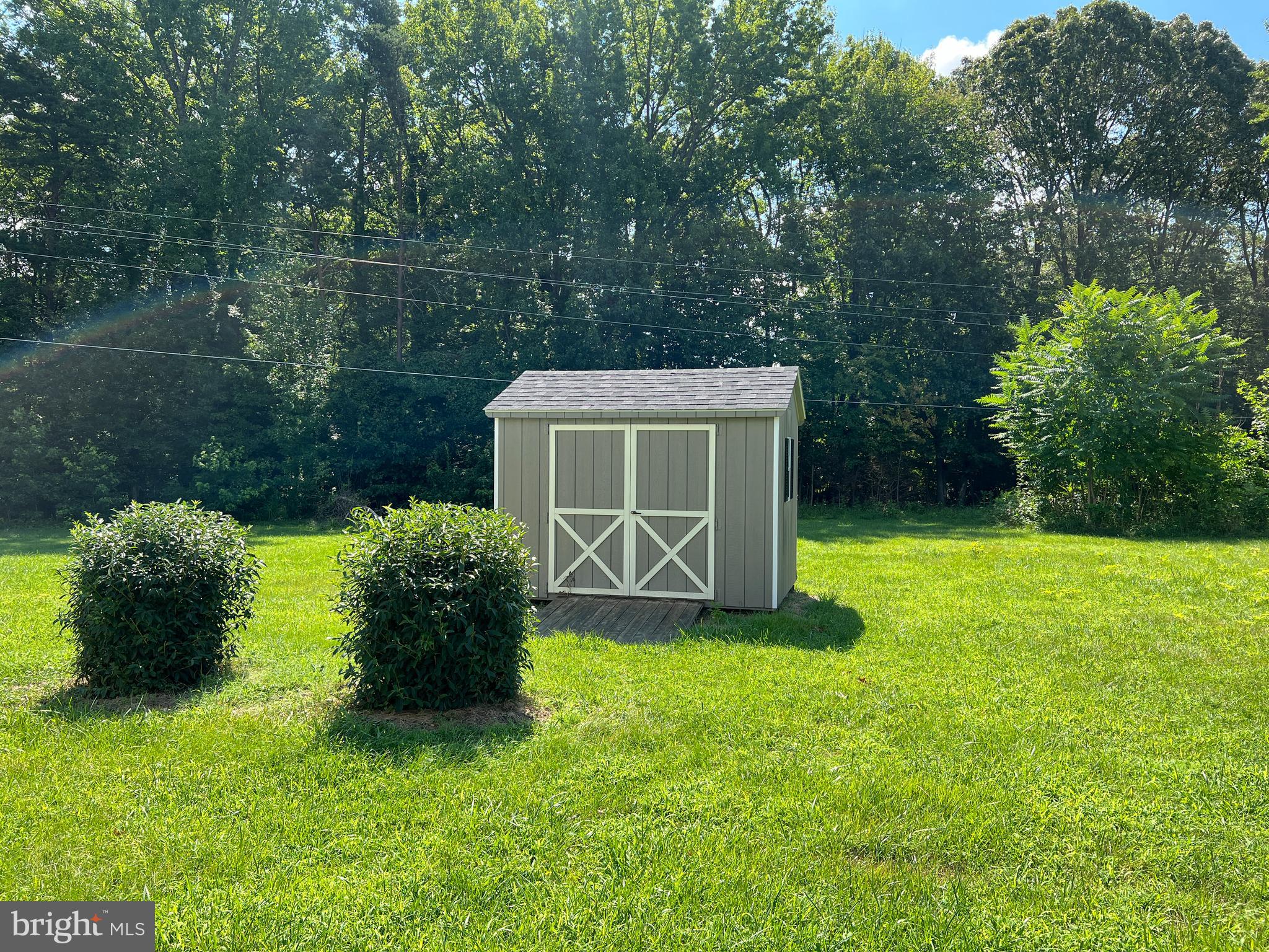 14070 Ridge Road King George, VA 22485 - Photo 17 of 24 Fairly new shed