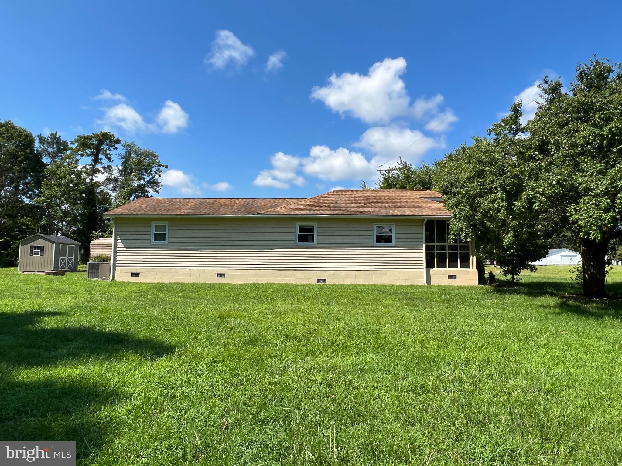 14070 Ridge Road King George, VA 22485 - Photo 23 of 24 Side view