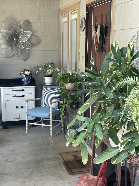 9206 Robins Nest Lane Austin, TX 78729 - Photo 2 of 18 a vase of flowers sitting on a table