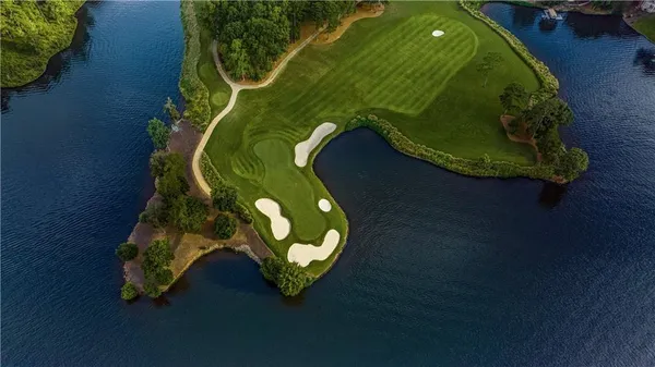 $399,000 | 1042 Cupp Lane, Greensboro, GA 30642