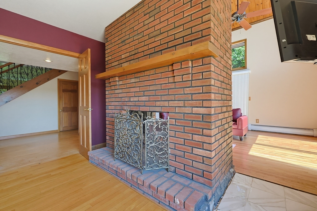 42 Jolicoeur Avenue Spencer, MA 01562 - Photo 22 of 39