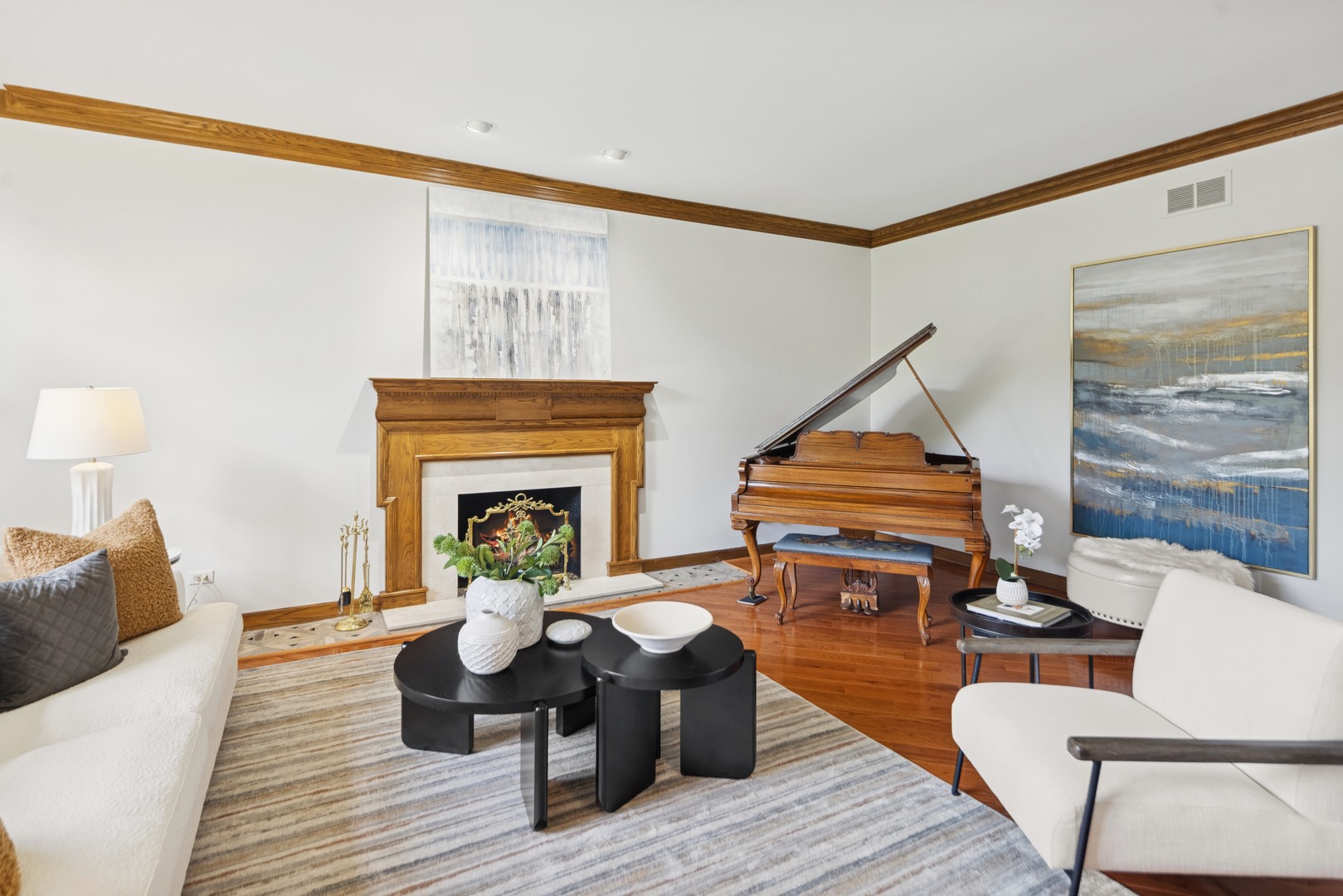 8120 Woodside Lane Burr Ridge, IL 60527 - Photo 3 of 24 a living room with furniture and a fireplace