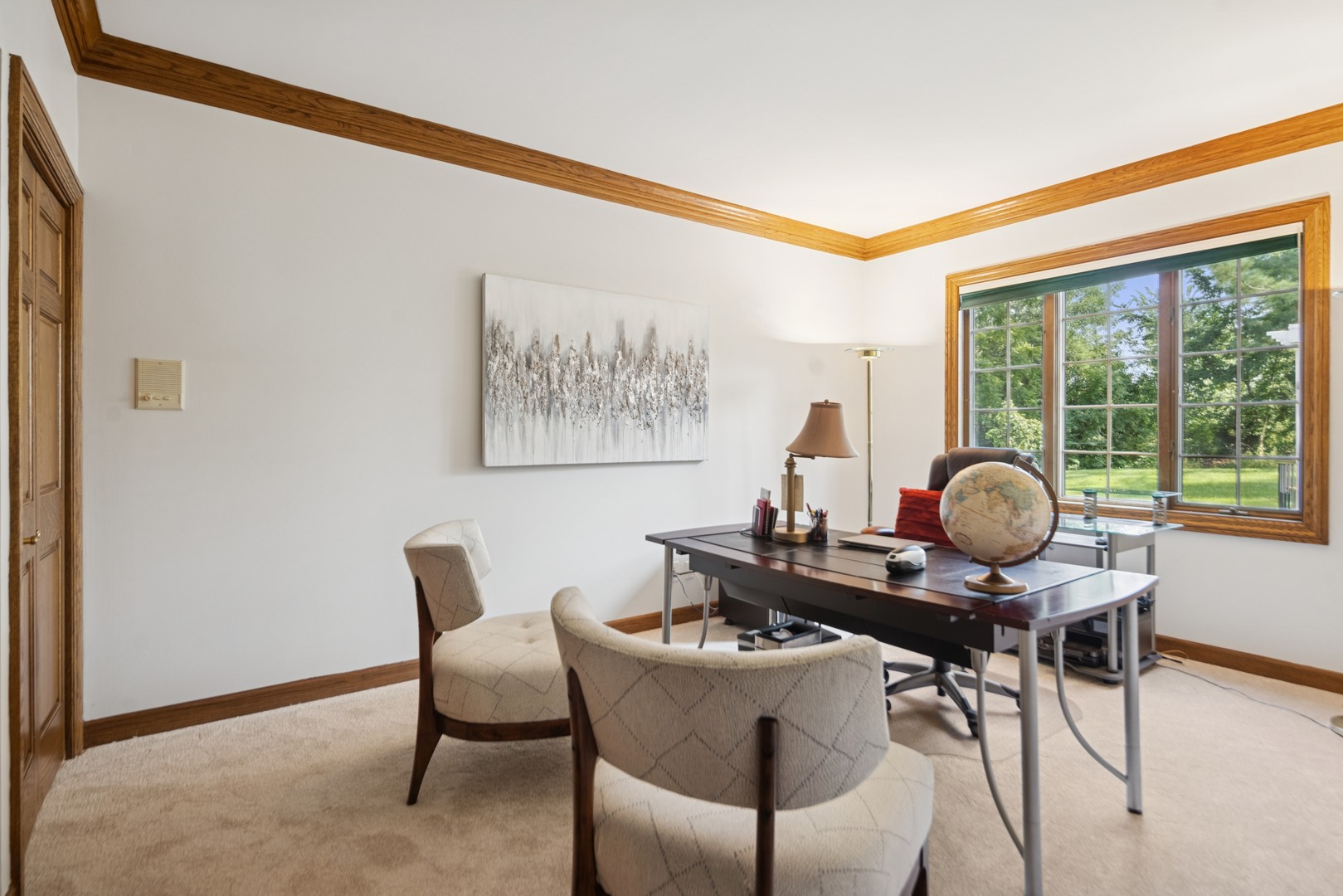 8120 Woodside Lane Burr Ridge, IL 60527 - Photo 10 of 24 a dining room with furniture and wooden floor