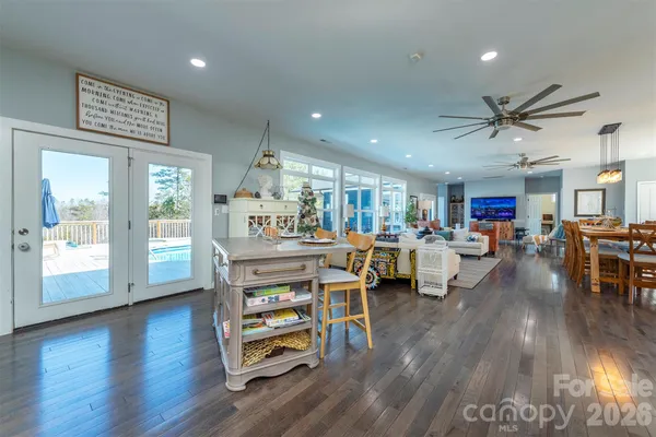 $639,000 | 622 Rutherford Drive, Nebo, NC 28761