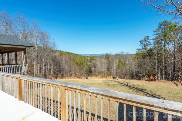 $639,000 | 622 Rutherford Drive, Nebo, NC 28761