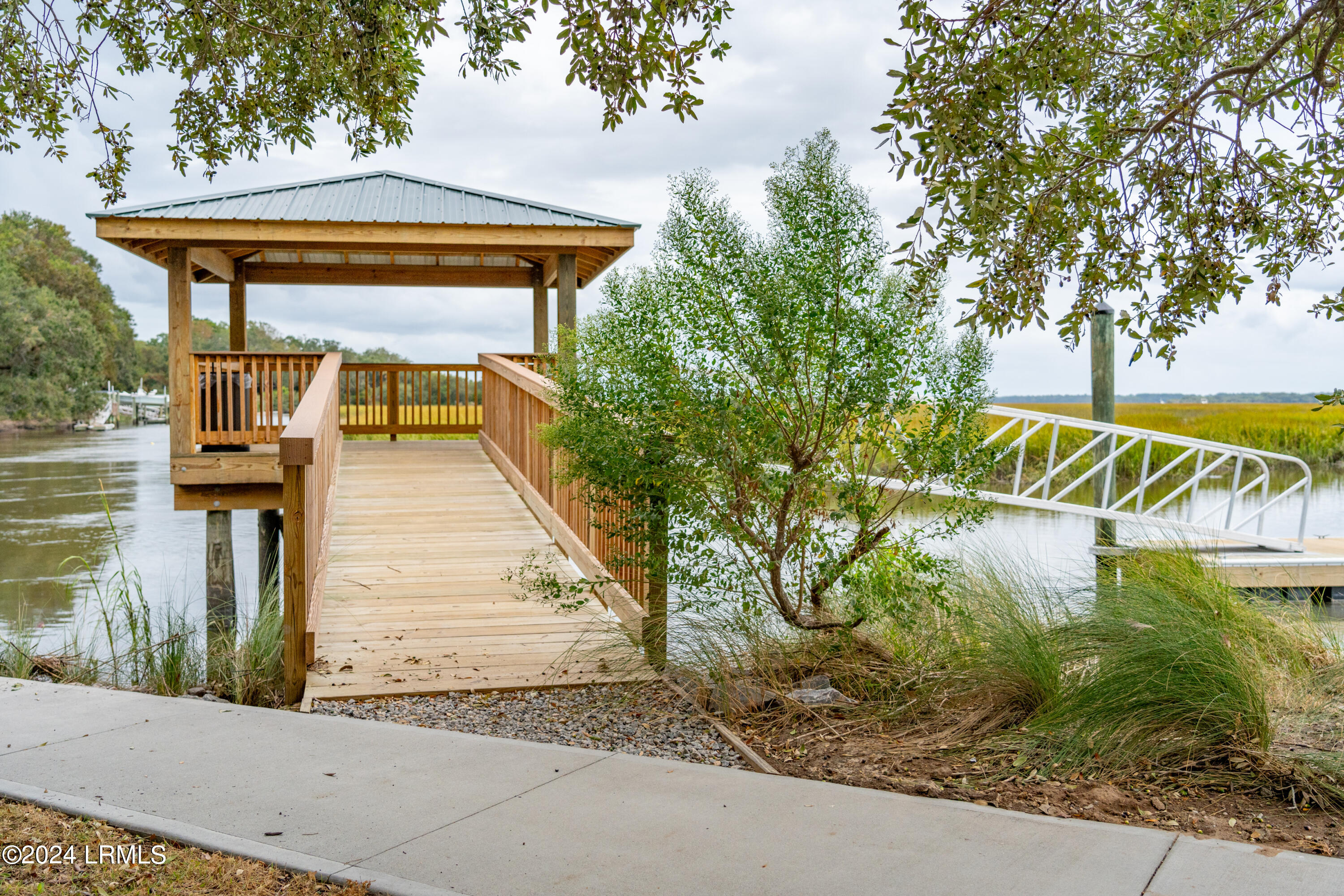 17 Basin Trl Street Beaufort, SC 29907 - Photo 65 of 76 36MiddleIslandSt-KeenEyeMarketing-075