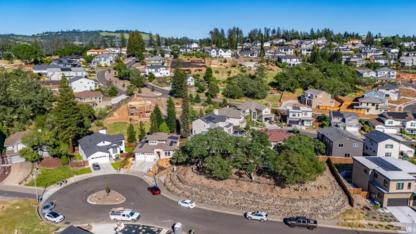 $1,495,000 | 3720 Deauville Place, Santa Rosa, CA 95403