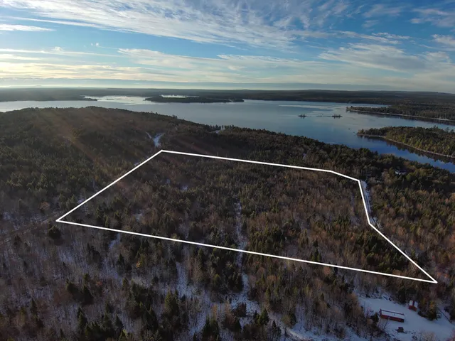 $49,900 | 60 Pratt Cove Road, Island Falls, ME 04747