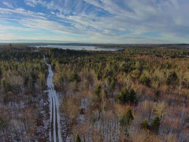 $49,900 | 60 Pratt Cove Road, Island Falls, ME 04747