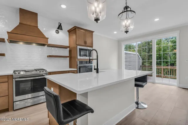 $850,000 | 314 Auburn Terrace, Manalapan, NJ 07726