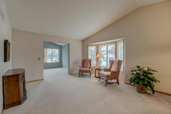 $339,900 | 5170 Upper 141st Street West, Apple Valley, MN 55124