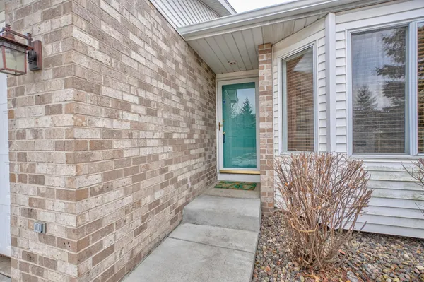 $339,900 | 5170 Upper 141st Street West, Apple Valley, MN 55124