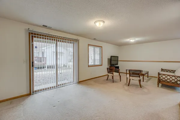 $339,900 | 5170 Upper 141st Street West, Apple Valley, MN 55124