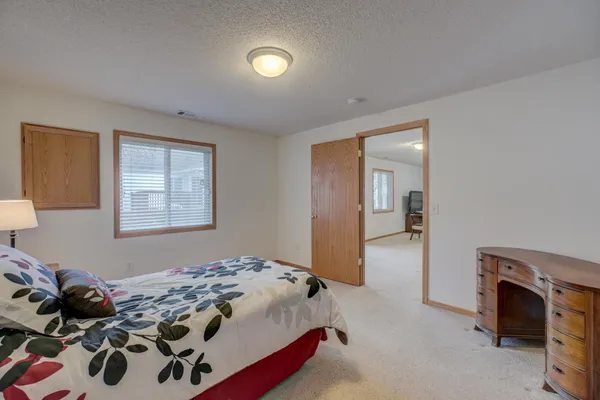 $339,900 | 5170 Upper 141st Street West, Apple Valley, MN 55124