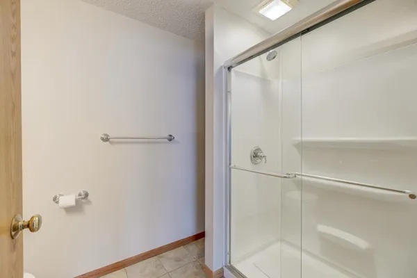 $339,900 | 5170 Upper 141st Street West, Apple Valley, MN 55124