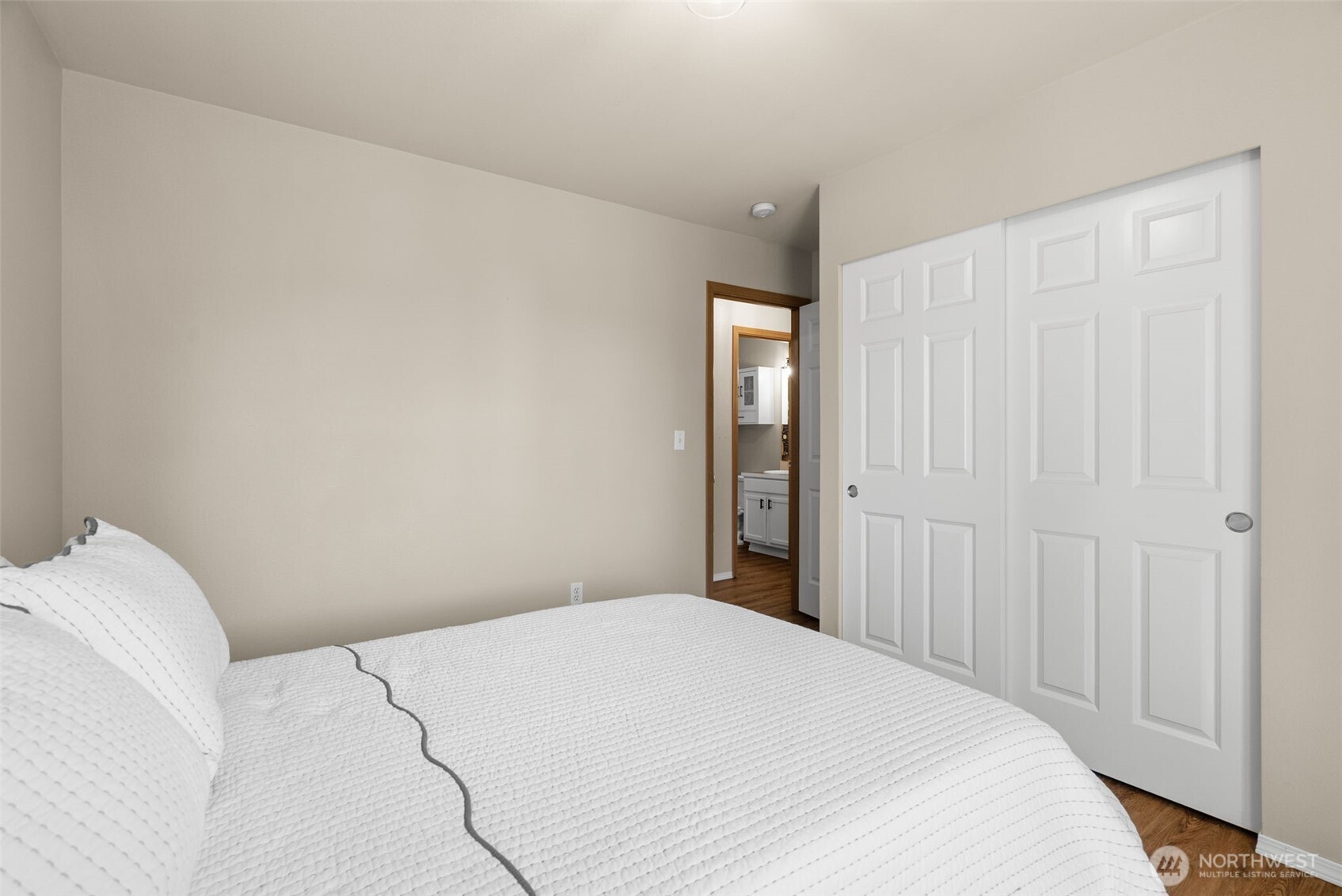 648 Rivenhurst Street Bremerton, WA 98310 - Photo 19 of 27