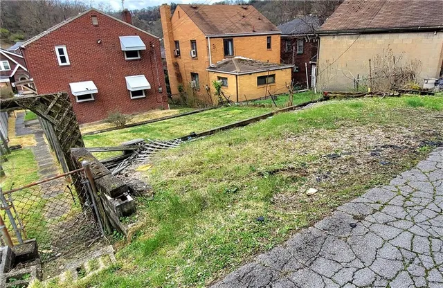 $169,000 | 1931 Remington Drive, Pittsburgh, PA 15221