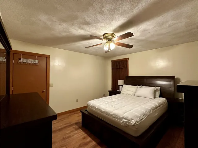 $2,400 | 44 Beatrice Avenue, Unit 2, Warwick, RI 02889