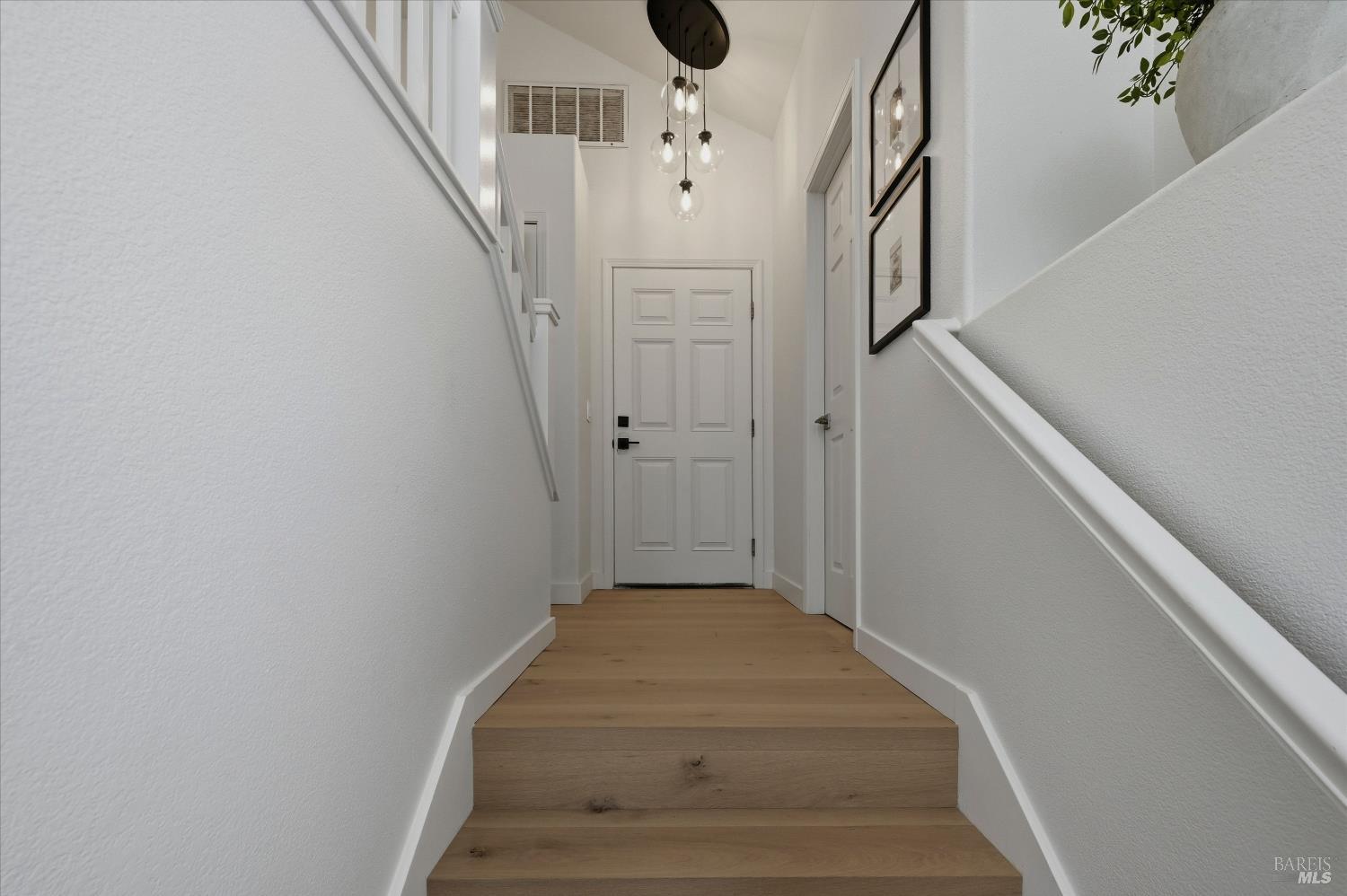 5682 Raters Drive Santa Rosa, CA 95409 - Photo 20 of 36