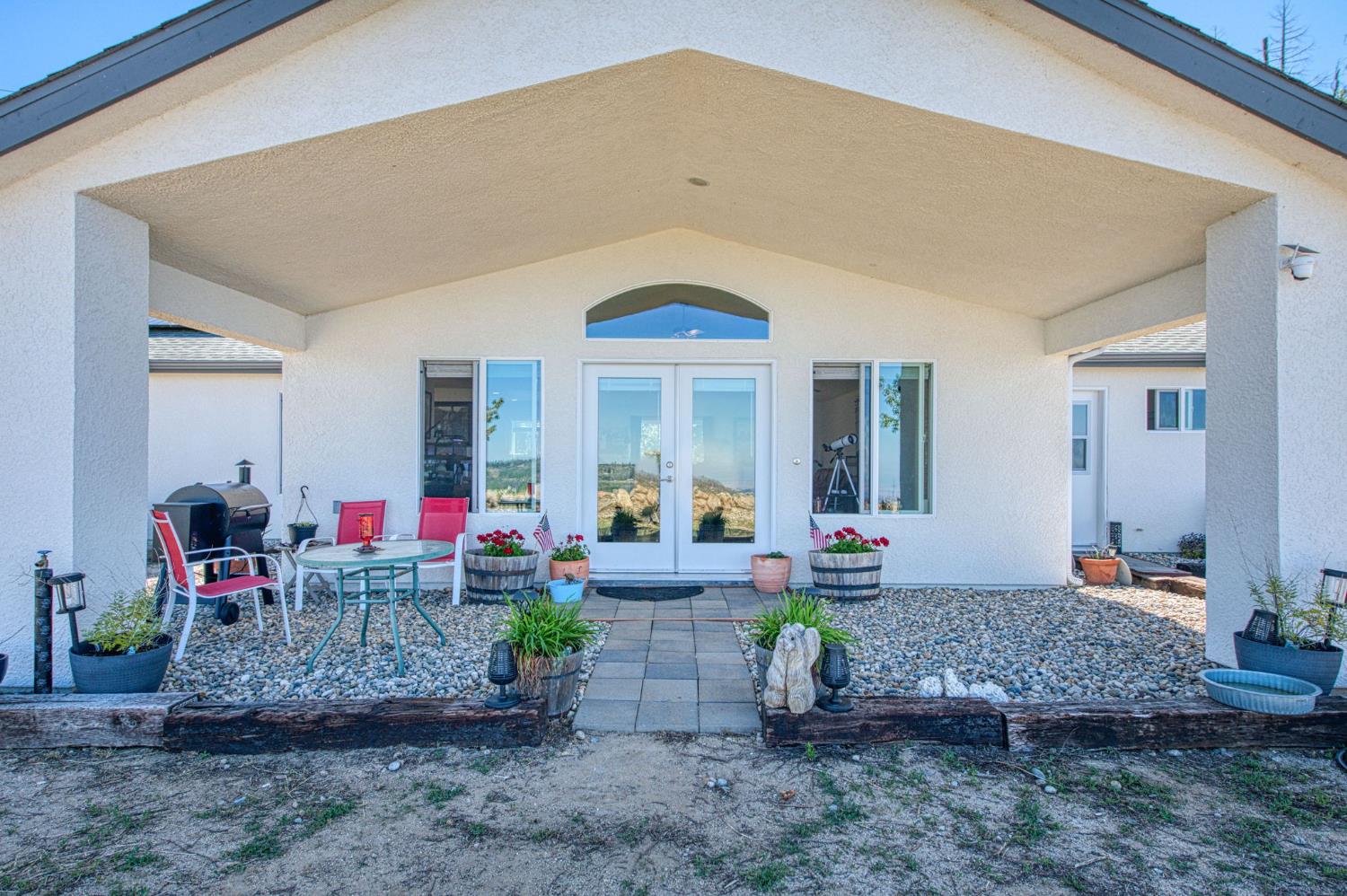 36060 Cressman Road Shaver Lake, CA 93664 - Photo 3 of 67