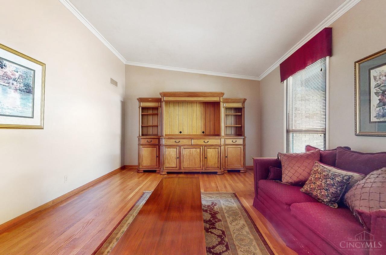 4259 Hanley Road Cincinnati, OH 45247 - Photo 4 of 33 Gallery Image 4