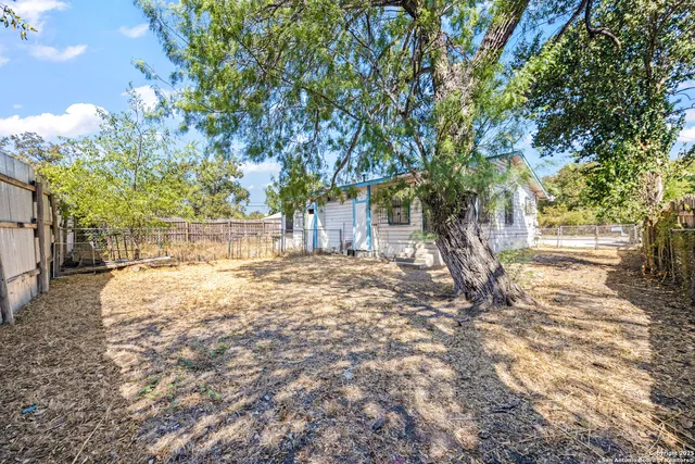 $975 | 1115 Cullin Avenue, San Antonio, TX 78221