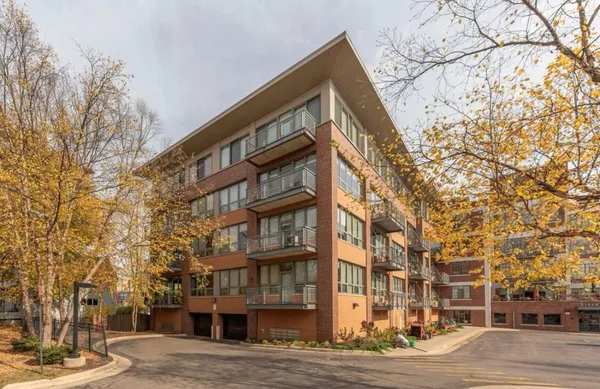 $3,025 | 315 2nd Street, Unit 305, Ann Arbor, MI 48103